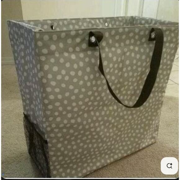 Thirty-One Room For Two Utility Tote Gray Dots Lots Dots and Zipper Pouch - Picture 2 of 7